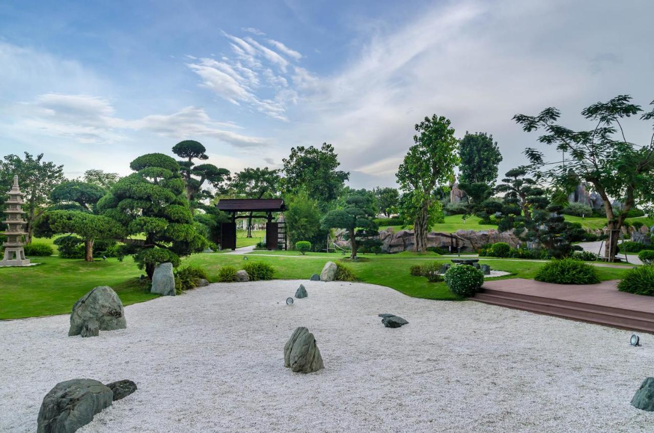 Căn hộ Panorama Suites Landmark 81 *